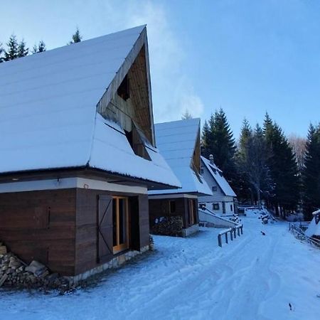 Holiday Home Elena โคเปานิก ภายนอก รูปภาพ