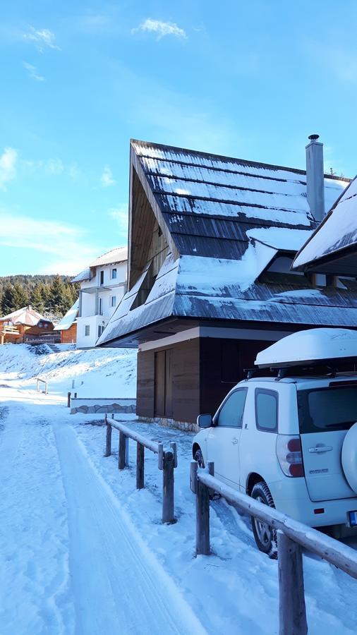 Holiday Home Elena โคเปานิก ภายนอก รูปภาพ